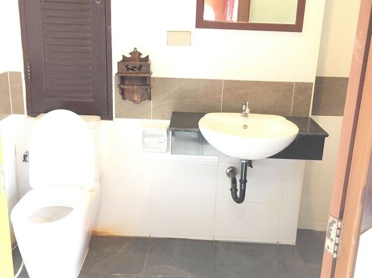 Standard Room, 99 Residence