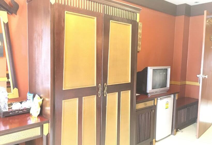 Standard Room, 99 Residence