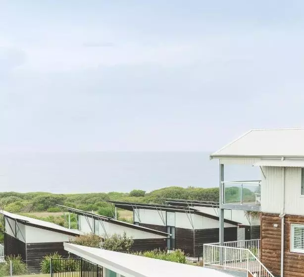 ビラホテル１ベッドルーム, Caves Coastal Bar & Bungalows