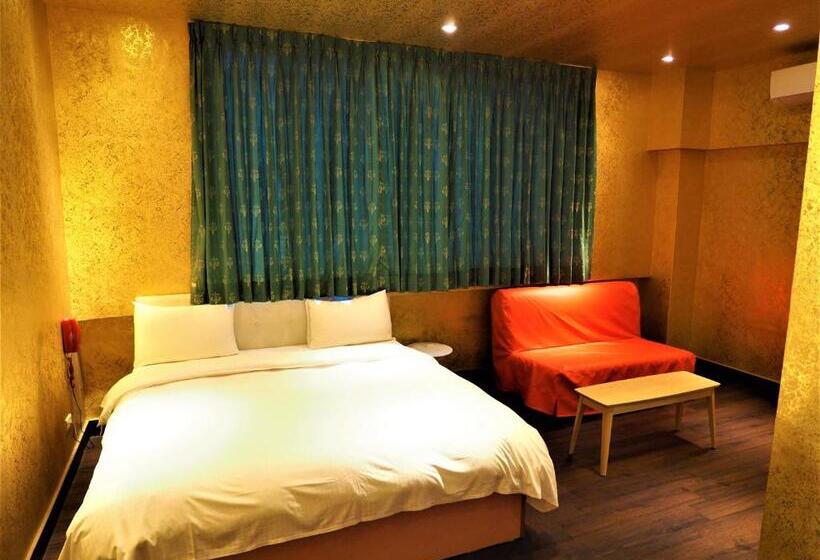 اتاق لوکس, Daychen