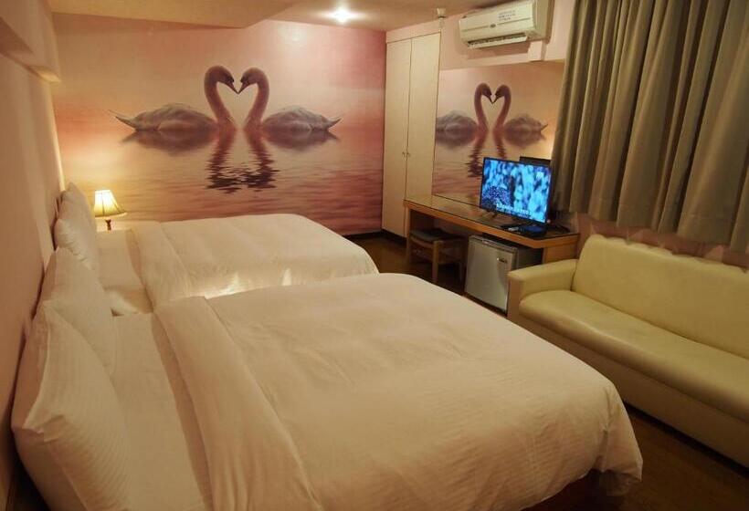 اتاق استاندارد چهار تخته, Daychen