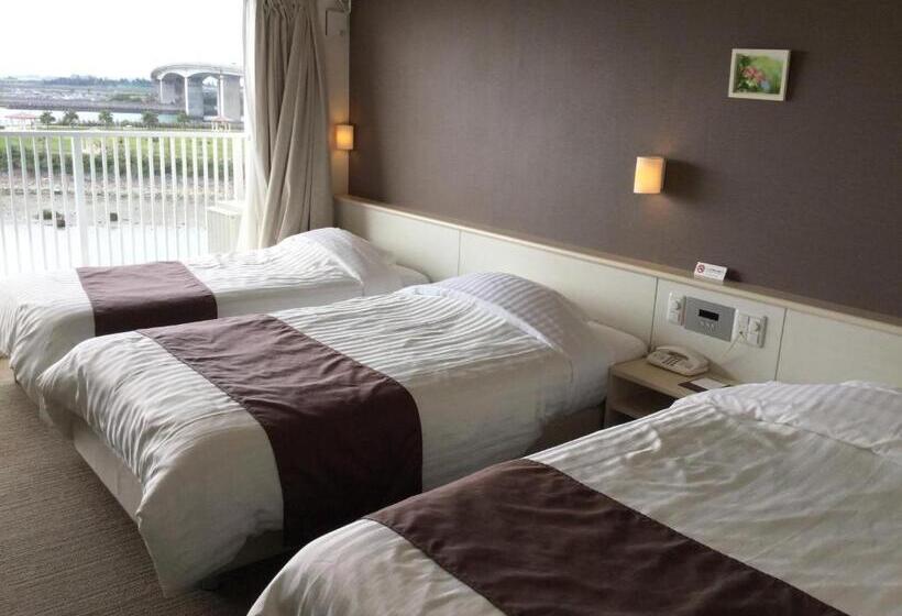 Triple Room Sea View, Gran View Garden Okinawa
