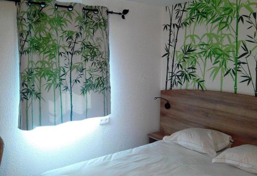 חדר סטנדרט, Green S Fleury Merogis