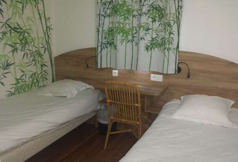 חדר סטנדרט, Green S Fleury Merogis