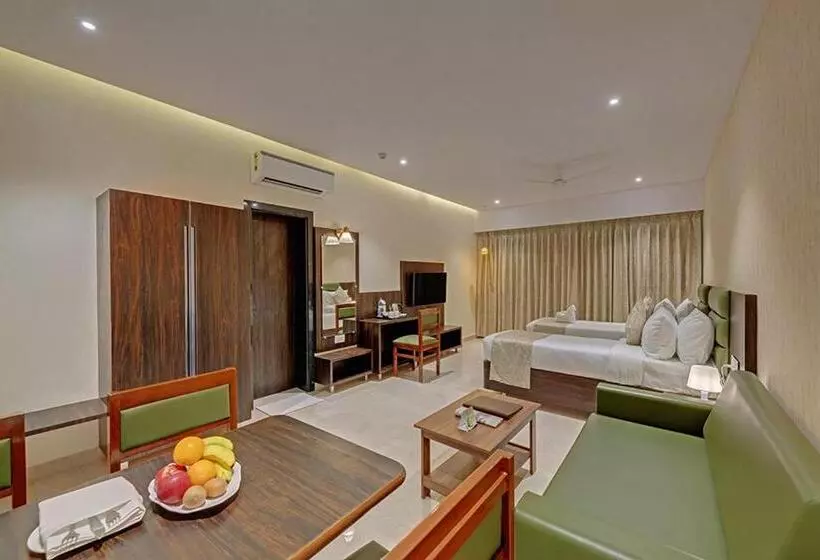 デラックスルーム, Guruprerna Beacon Resort Dwarka