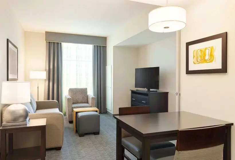 身障者適用スイートルーム, Homewood Suites By Hilton Frederick