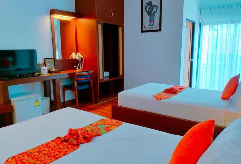 غرفة سوبيريور, Jing Jit