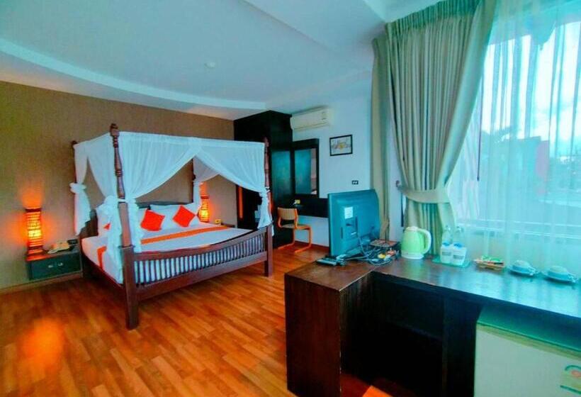 غرفة ديلوكس مزودة بشرفة, Jing Jit