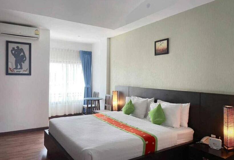 غرفة سوبيريور سرير كينج, Jing Jit