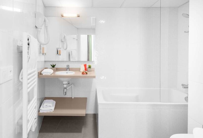 高级大房间, Kyriad Lyon Est Stadium Eurexpo Meyzieu