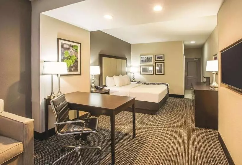 キングサイズベッドのエクゼクティブルーム, La Quinta By Wyndham Hattiesburg   I 59