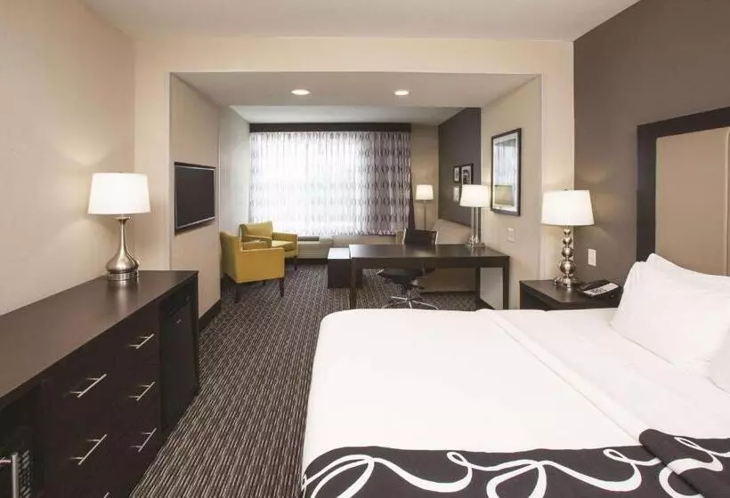 キングサイズベッドのエクゼクティブルーム, La Quinta By Wyndham Hattiesburg   I 59
