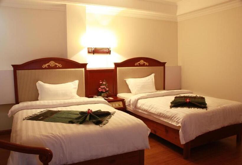 スーペリアールーム, Lux Riverside Hotel & Apartment