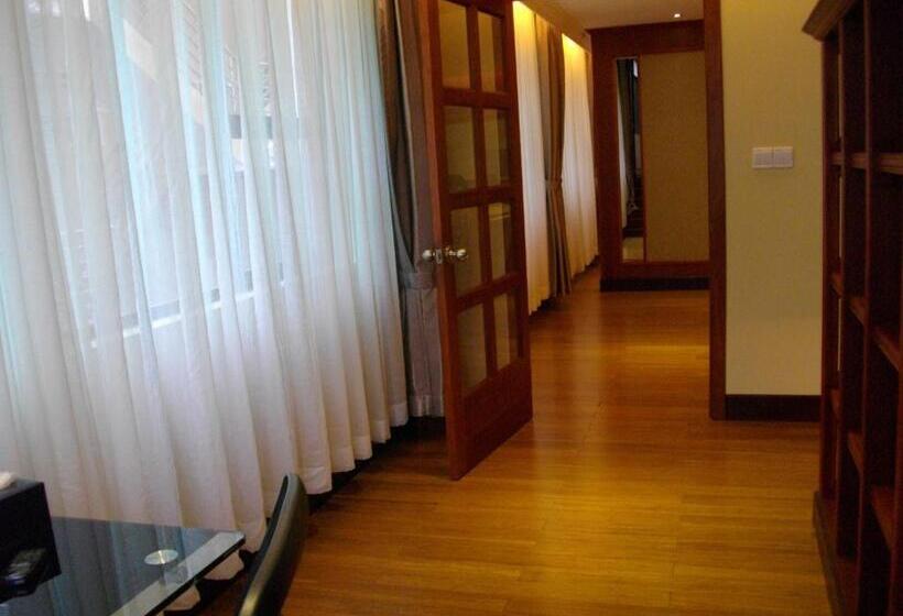 エクゼクティブスイート, Lux Riverside Hotel & Apartment