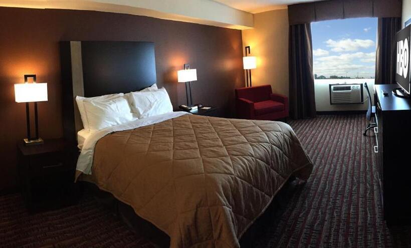 اتاق استاندارد با تخت بزرگ, Quality Inn & Suites Tacoma  Seattle