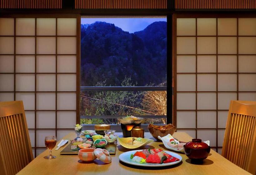 デラックスの４人部屋, Sunshine Kinugawa