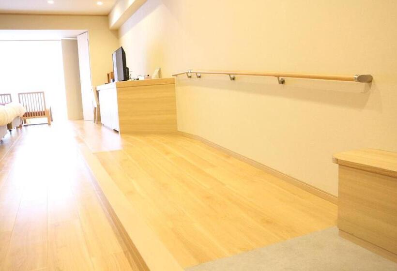 スタンダードルーム, Sunshine Kinugawa