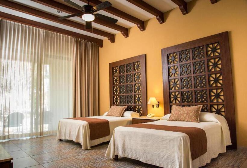 Quarto Estandar, Tecnohotel Valladolid