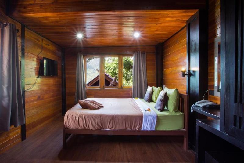 בקתה דלוקס, The Cobble Beach Hotel  Phi Phi Island