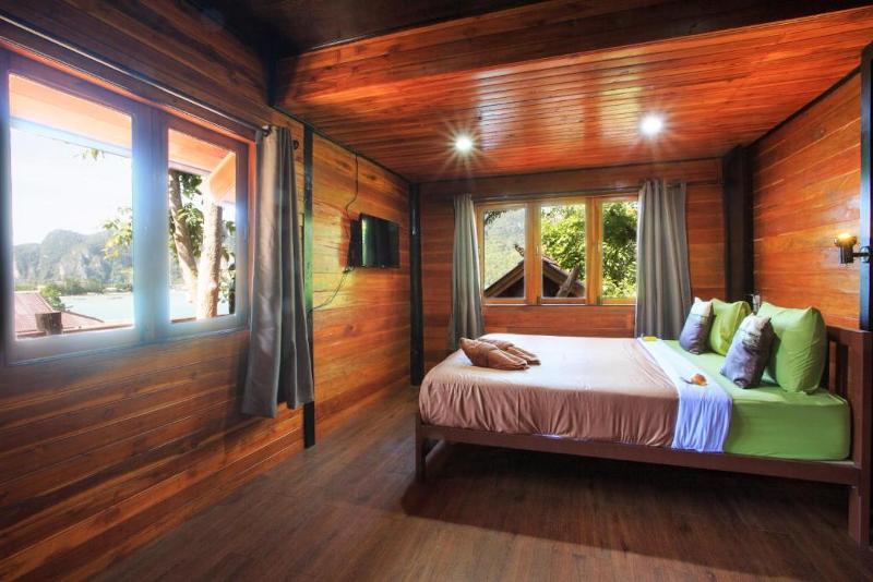 בקתה דלוקס, The Cobble Beach Hotel  Phi Phi Island