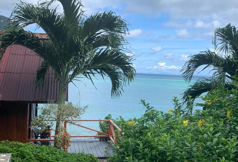 בקתה דלוקס, The Cobble Beach Hotel  Phi Phi Island