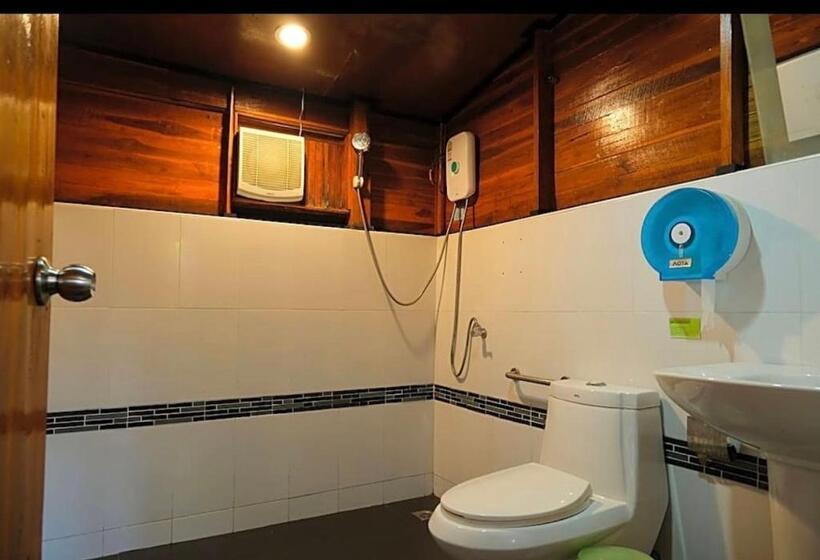 חדר סופריור, The Cobble Beach Hotel  Phi Phi Island