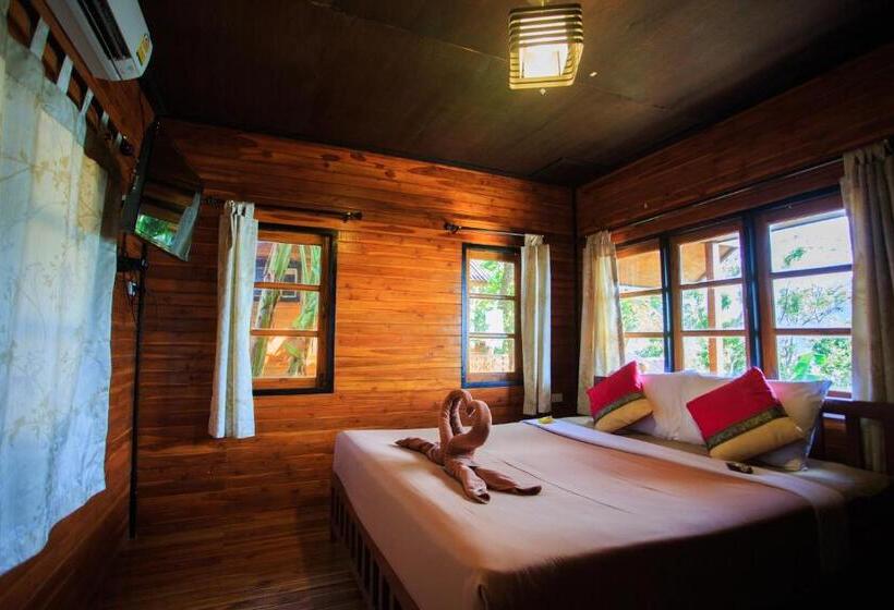 בקתה סטנדרטית עם נוף לים, The Cobble Beach Hotel  Phi Phi Island