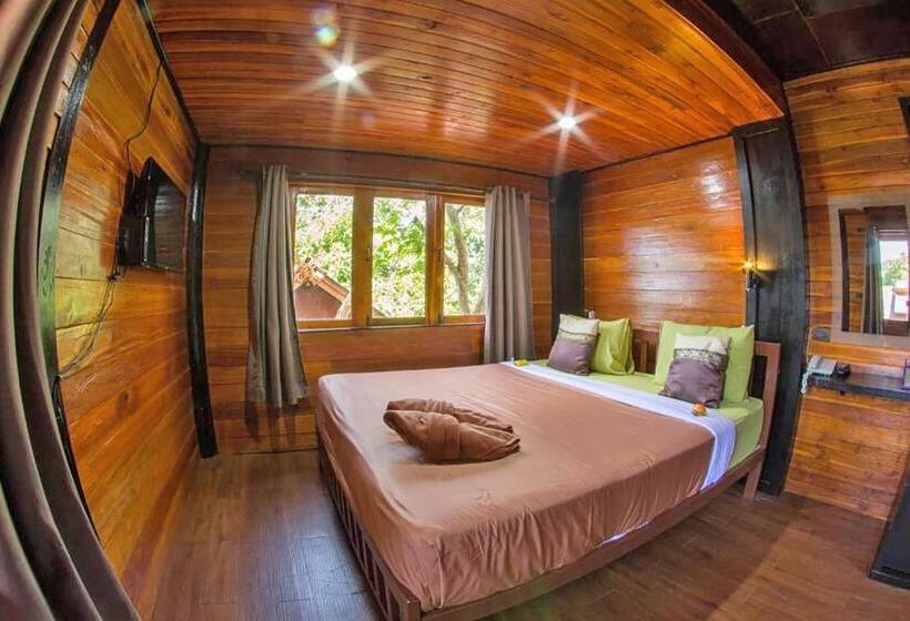 בונגלו משפחתי, The Cobble Beach Hotel  Phi Phi Island