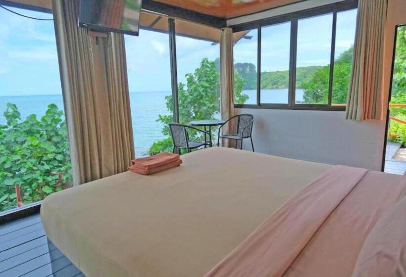 בקתה דלוקס, The Cobble Beach Hotel  Phi Phi Island