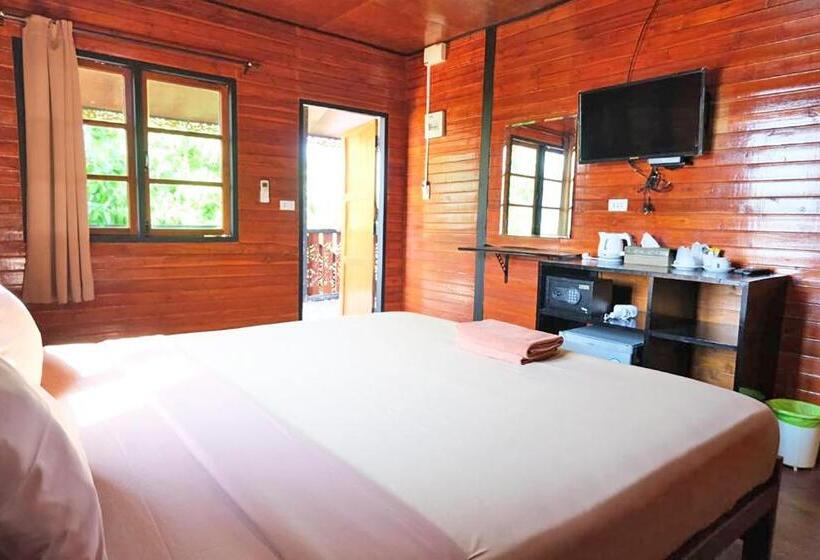 חדר סופריור, The Cobble Beach Hotel  Phi Phi Island