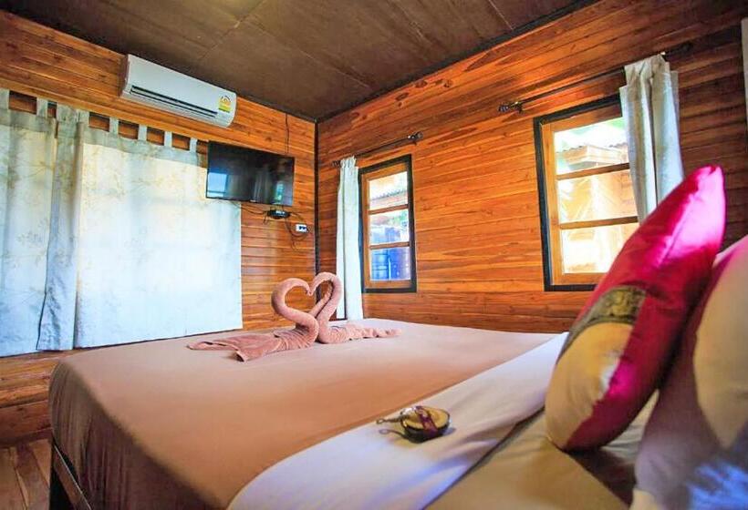 בקתה סטנדרטית עם נוף לים, The Cobble Beach Hotel  Phi Phi Island