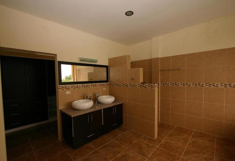 带1个卧室的顶楼公寓, Me Hotel & Villas   Montañita Estates
