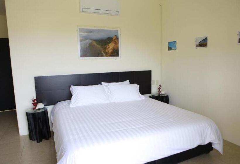 ویلای 3 خوابه, Me Hotel & Villas   Montañita Estates