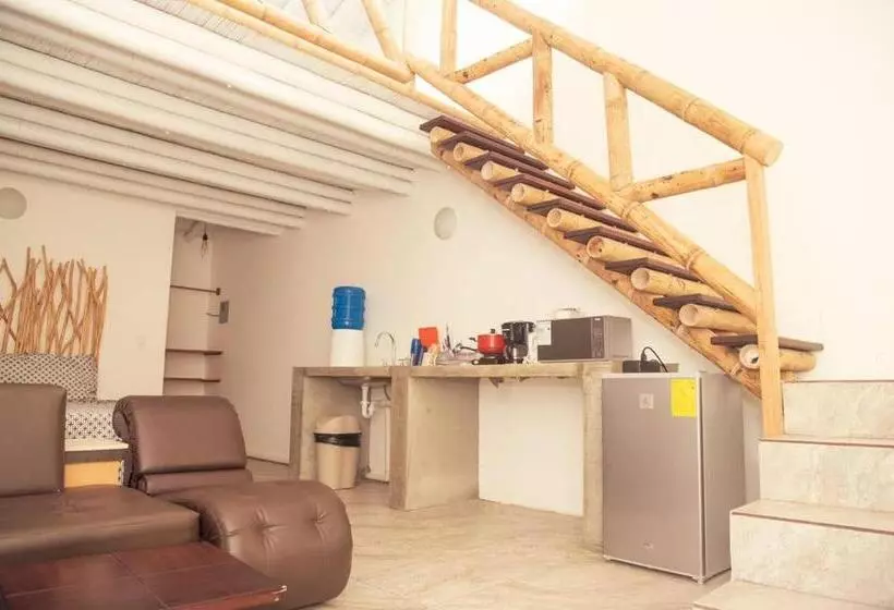 سوییت با چشم‌انداز باغ, Me Hotel & Villas   Montañita Estates