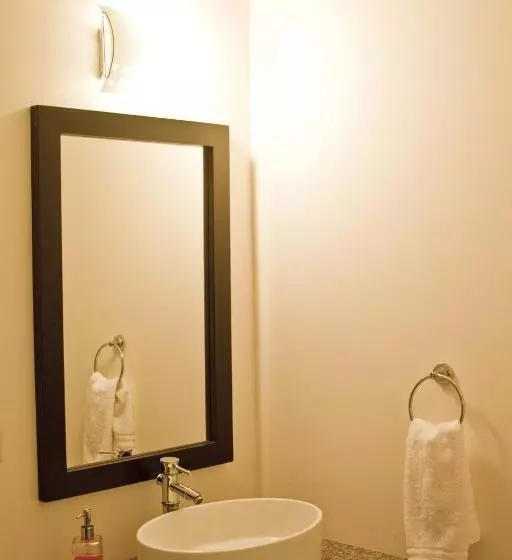 اتاق لوکس با بالکن, Me Hotel & Villas   Montañita Estates