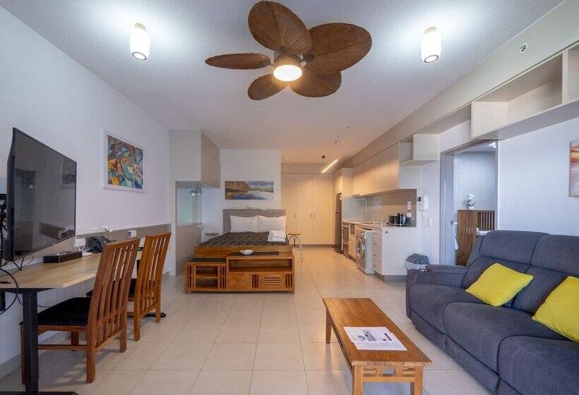 身障者適用スタンダードルーム, Ramada Suites By Wyndham Zen Quarter Darwin