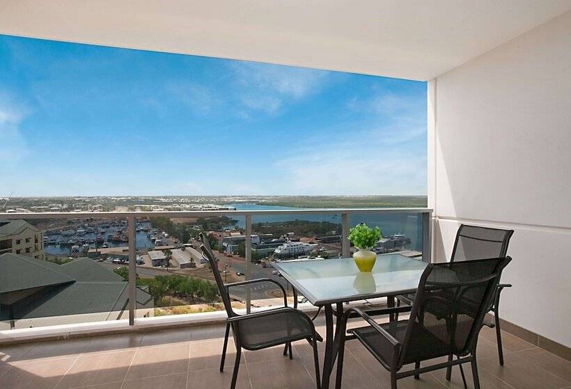 身障者適用スタンダードルーム, Ramada Suites By Wyndham Zen Quarter Darwin