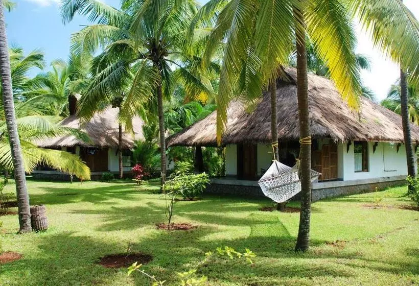 キャビン, Neeleshwar Hermitage