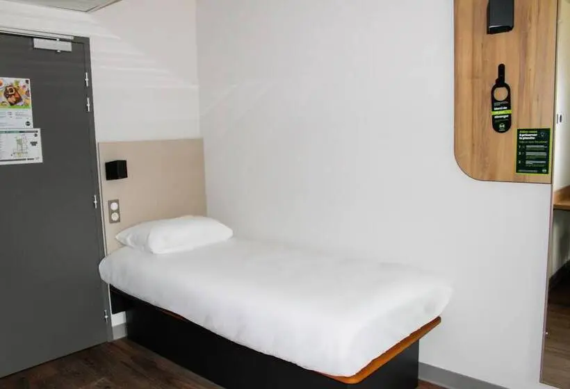 ４ベッドルームクラシックタイプ, B&b Hotel Aix Les Bains