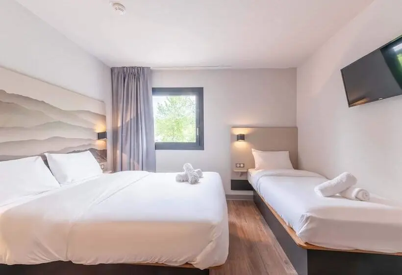 スタンダードトリプルルーム, B&b Hotel Aix Les Bains