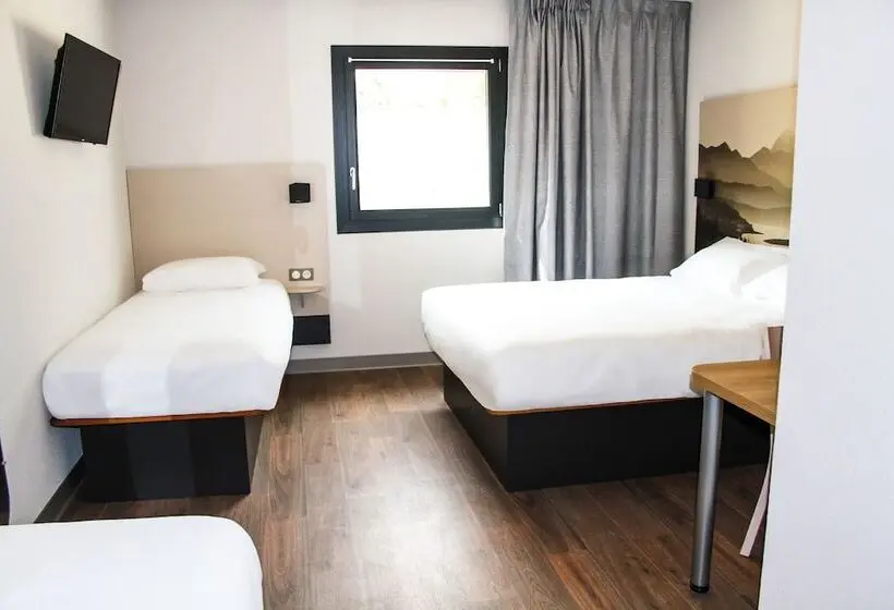 スタンダード４人部屋, B&b Hotel Aix Les Bains