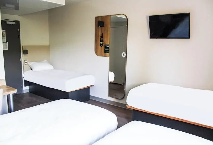 ４ベッドルームクラシックタイプ, B&b Hotel Aix Les Bains