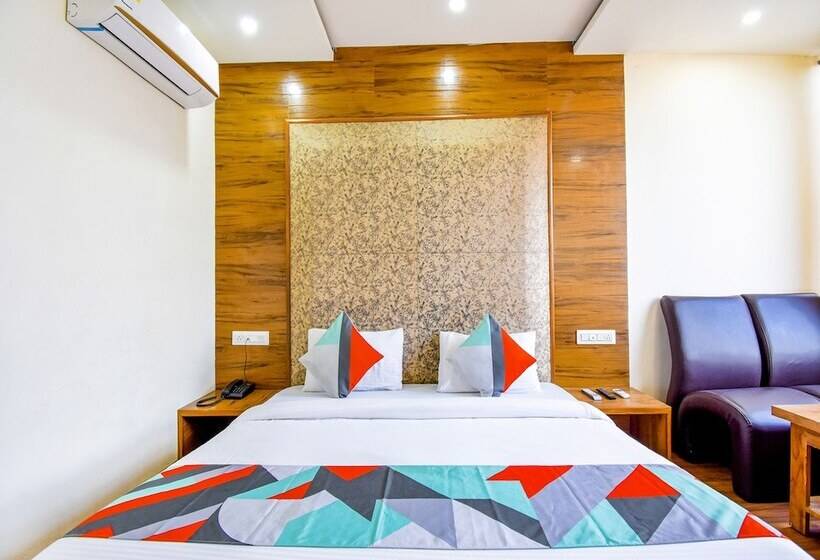 ファミリールーム, Fabexpress Black Diamond