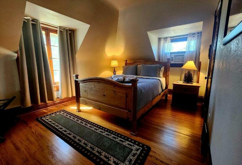 스탠다드 트리플 룸, Downen House Bed & Breakfast