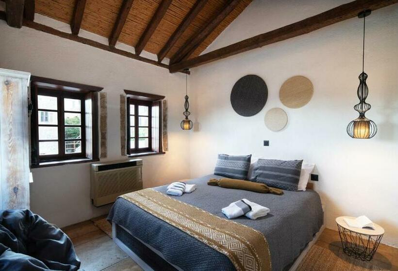 スイート（家族用）, Menexes Suites Monemvasia