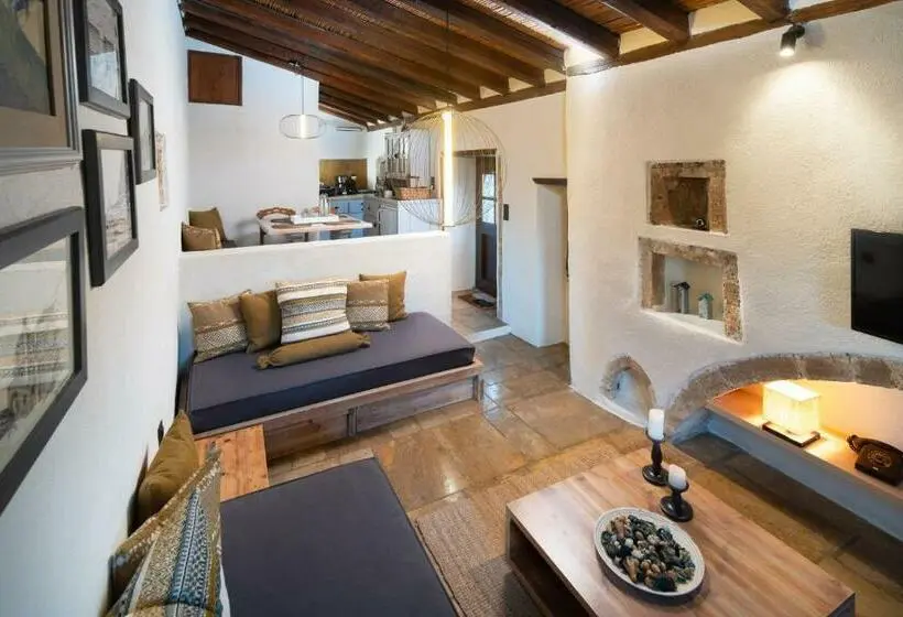スイート(家族用), Menexes Suites Monemvasia