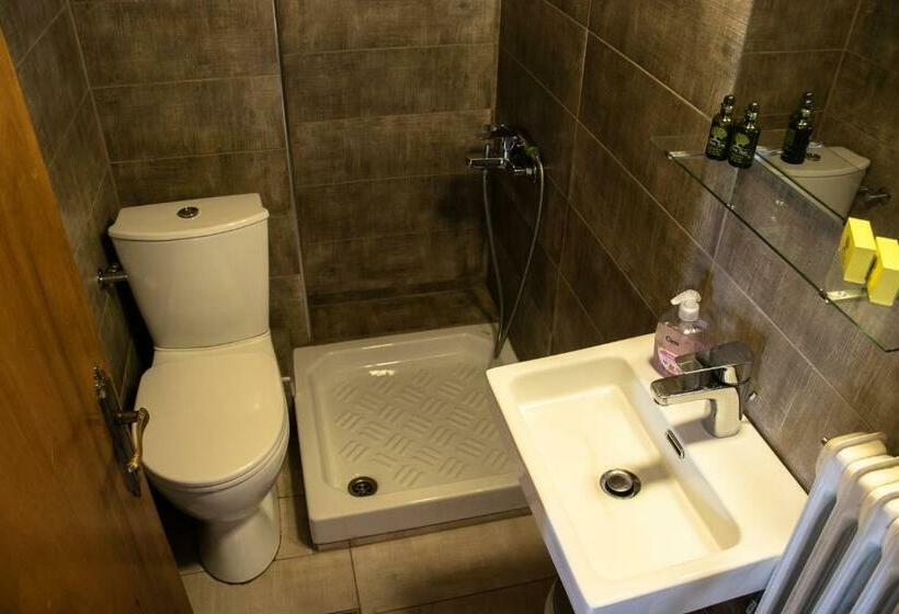 חדר סטנדרט, Defkalion