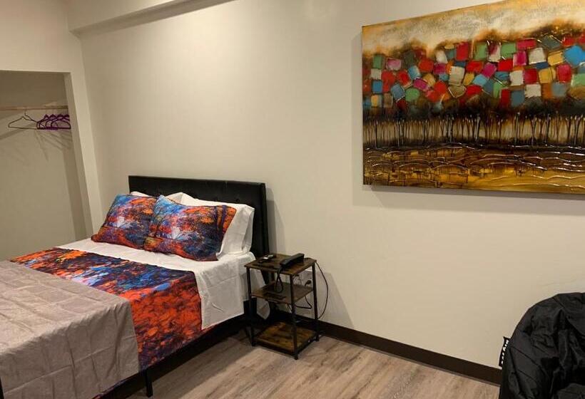 高级大房间, Gigi