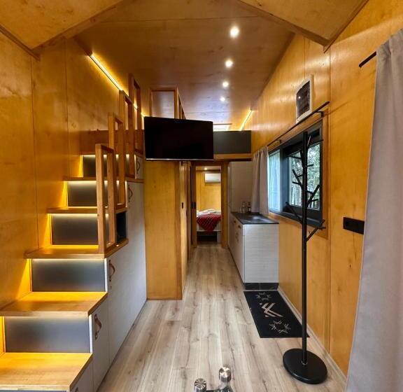 家庭洋房, Arietes Marmont Resort