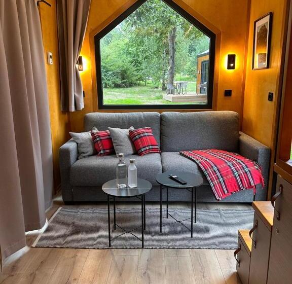 家庭洋房, Arietes Marmont Resort